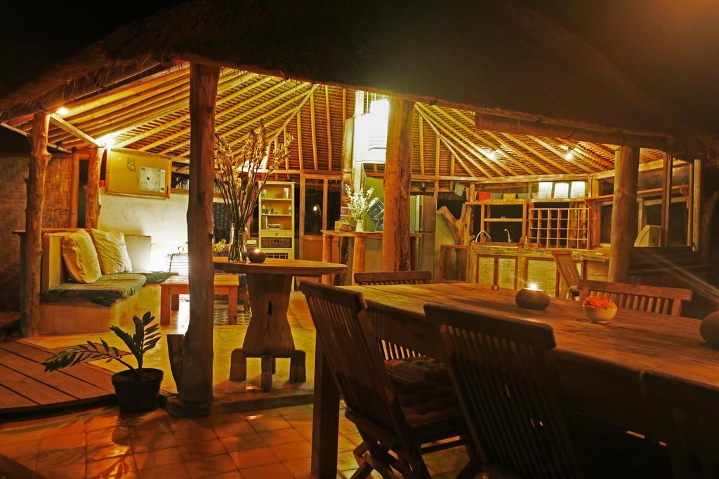 Maomeno Yoga Gili Meno